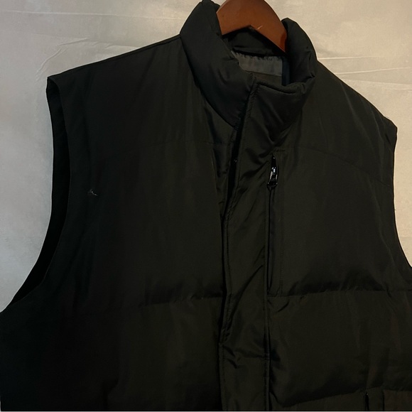 Orion Sport men’s black down filled blocked quilted vest zipper front size Large - Picture 4 of 16